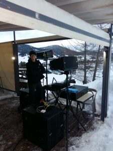 DJ Andy aux platines de La Quillane